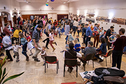 Gólyafészek Családi táncház